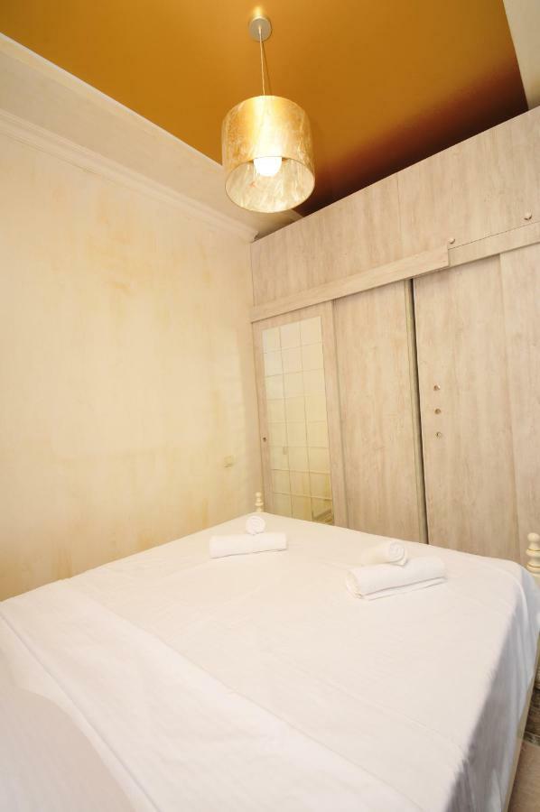 Apartments With A View Of The Trinity Holy Batumi Esterno foto